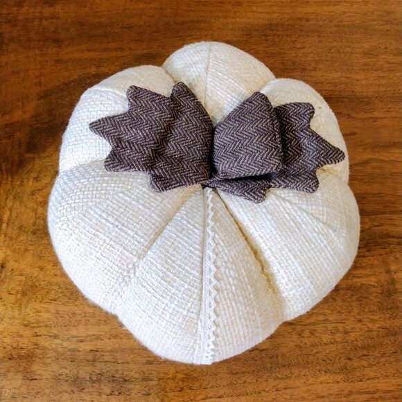 Fall Autumn Boucle Tweed Fabric Pumpkin - Picture 3 of 7